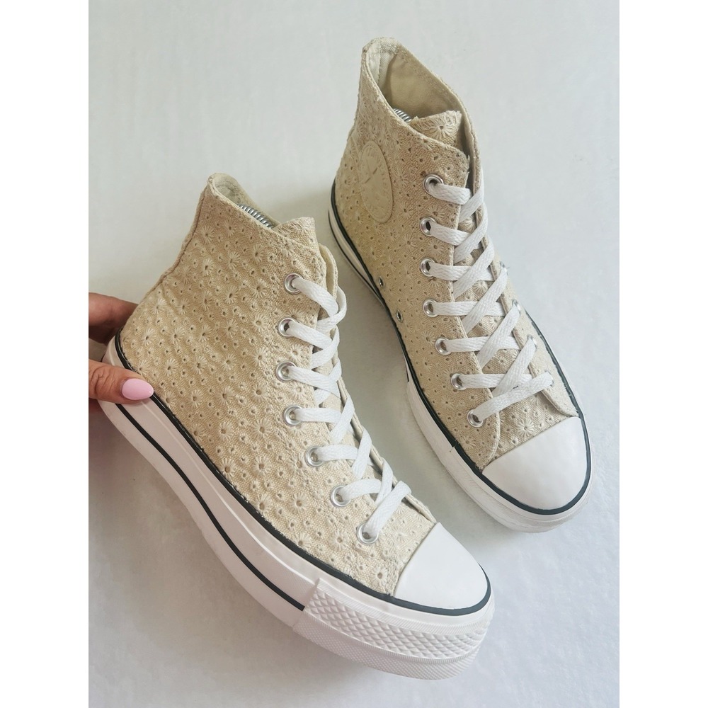 Converse Chuck Taylor AllStar Platform Canvas Broderie High Top Sneakers Tan 8.5